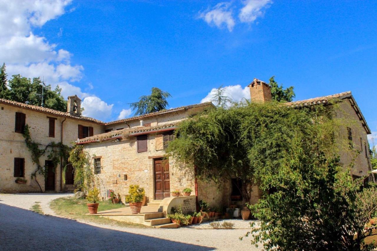 Agriturismo Camiano Piccolo 몬테팔코 외부 사진