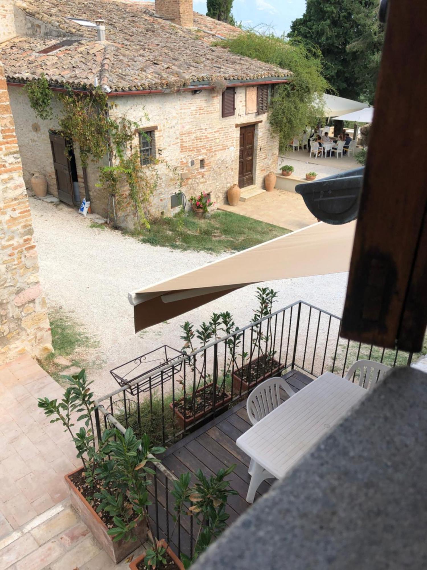 Agriturismo Camiano Piccolo 몬테팔코 객실 사진